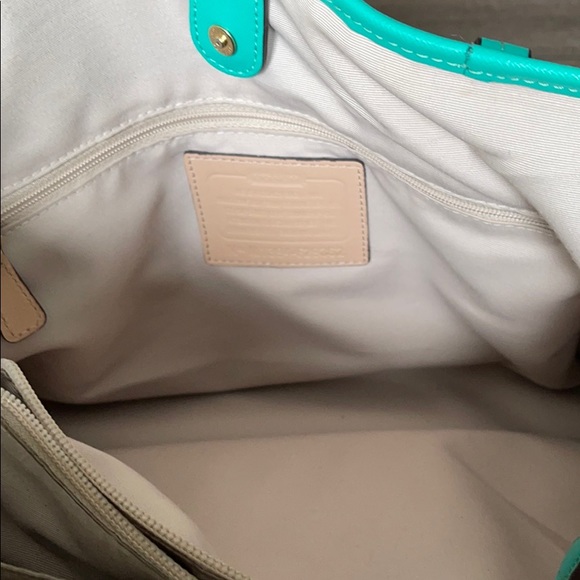 Coach Handbag - Picture 8 of 8